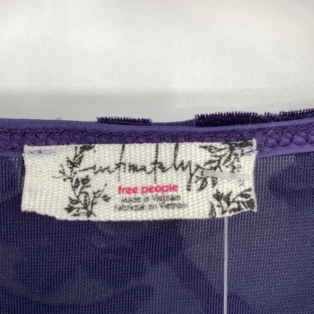 Intimately Free People Magic Hour Bodysuit Women Size XS Purple Velvet Puff‎ - Picture 7 of 16